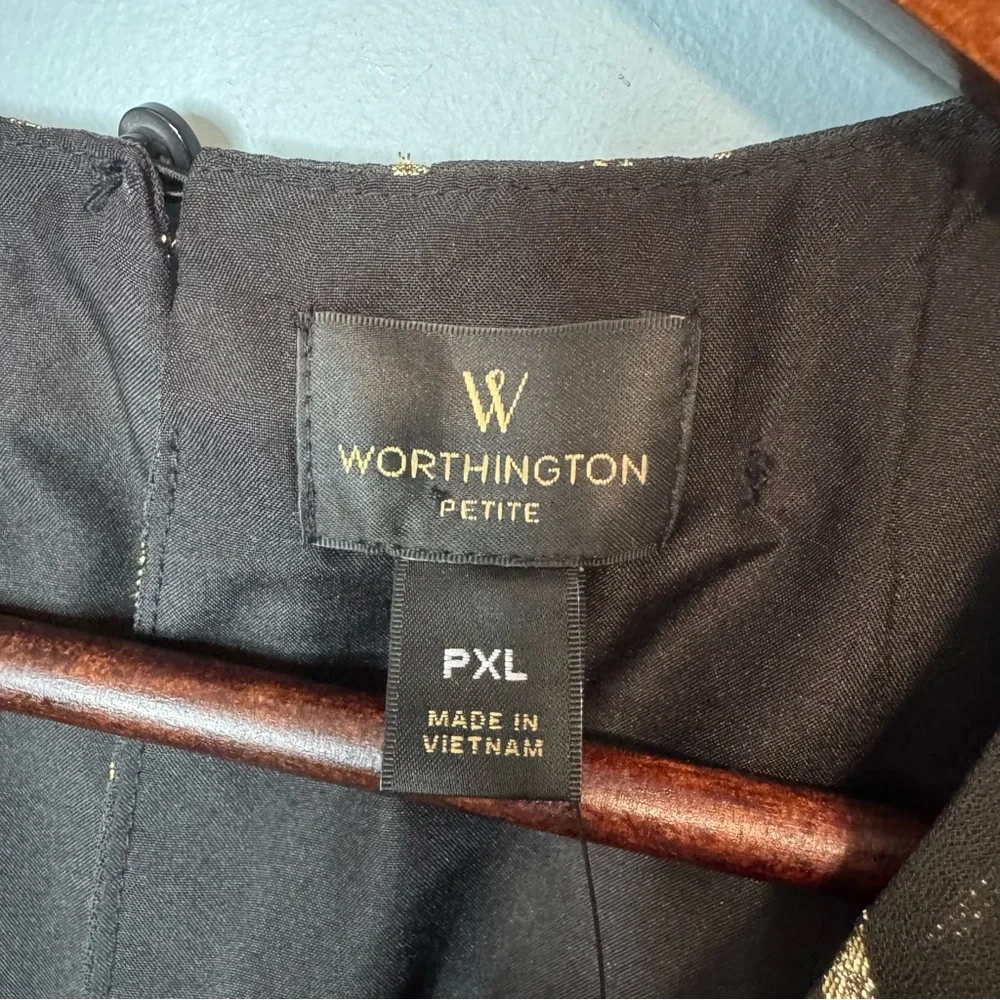 Worthington Sleeveless Black Clip Geometric Blouse Gold. NWT. XL Petite - Picture 3 of 13